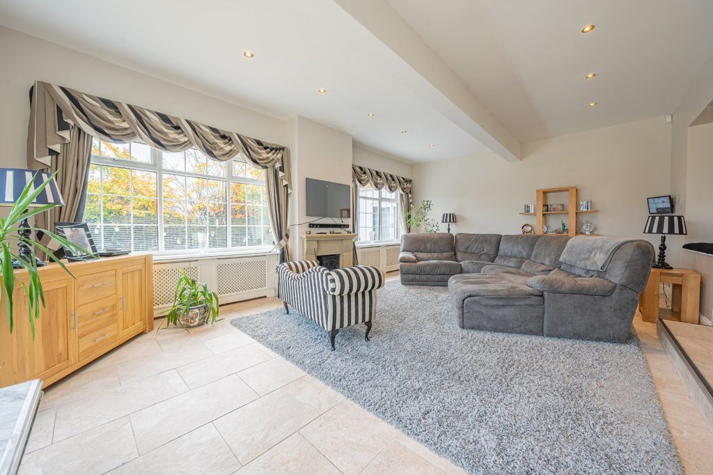 Additional image 12 of Land to rentOne Oak, Tarn Lane, Leeds LS17