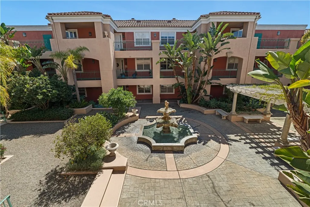 Additional image 34 of 5142 Warner Ave Unit 209, Huntington Beach, CA 92649