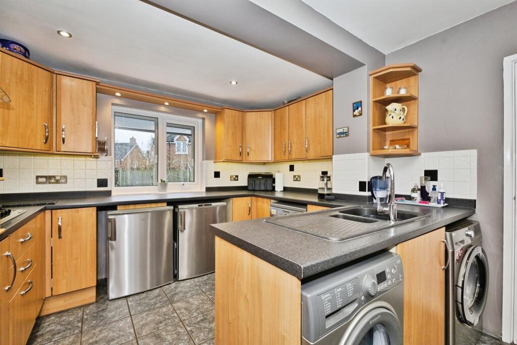 Additional image 17 of High Lea, YEOVIL