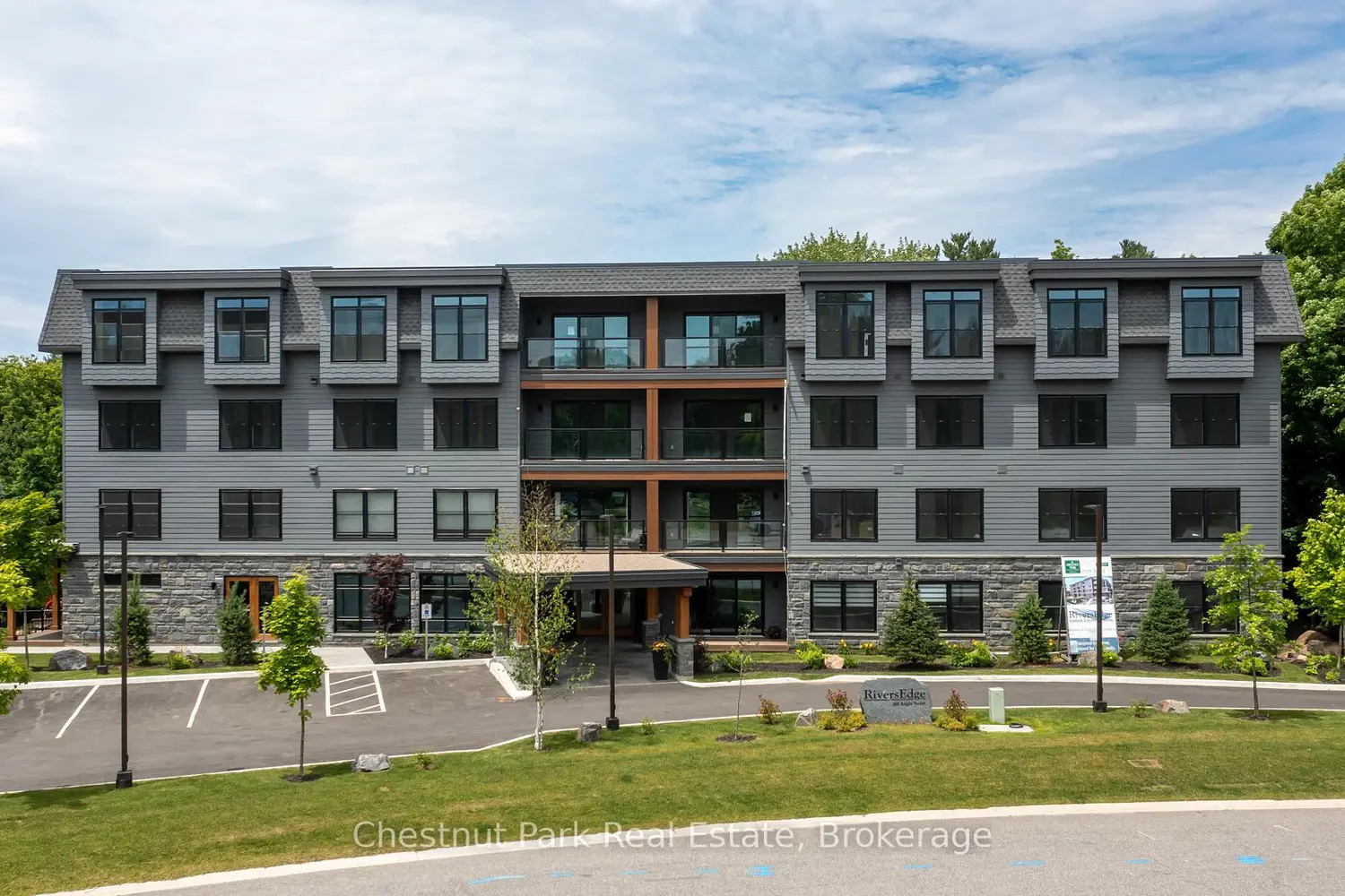 Additional image 15 of 200 Anglo Street 301