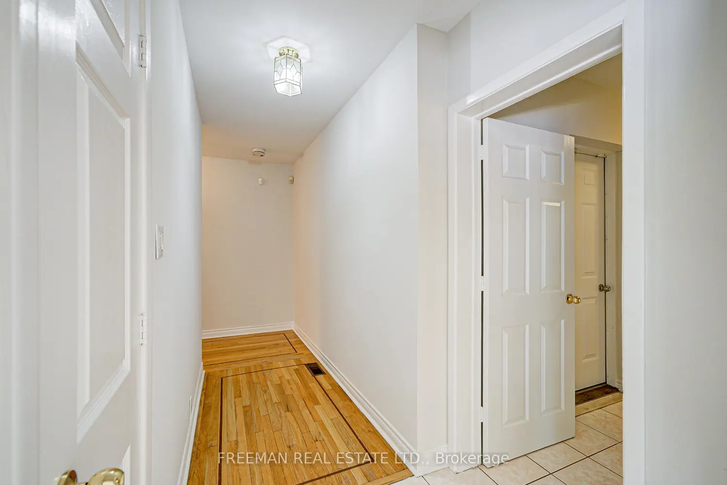 Additional image 8 of 1528 Knareswood Drive