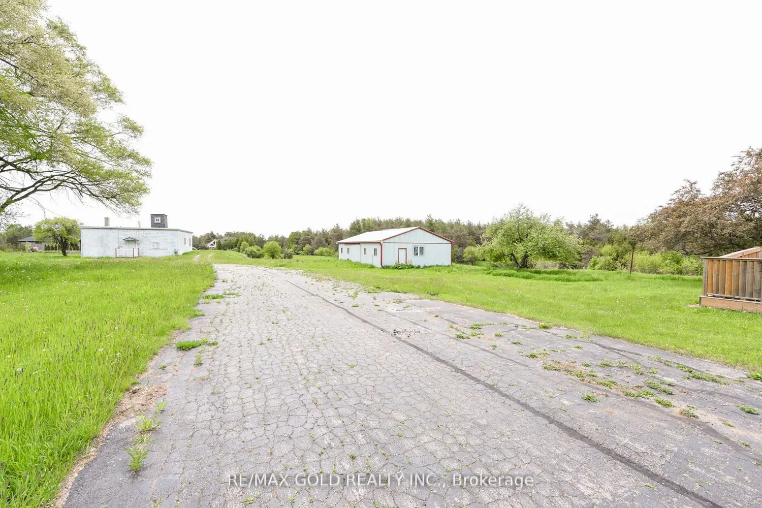 Additional image 5 of 769 Stone Road