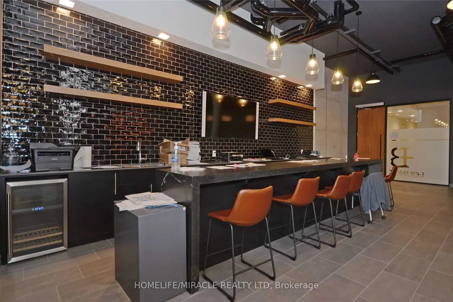 Additional image 12 of 243 Northfield Drive 211