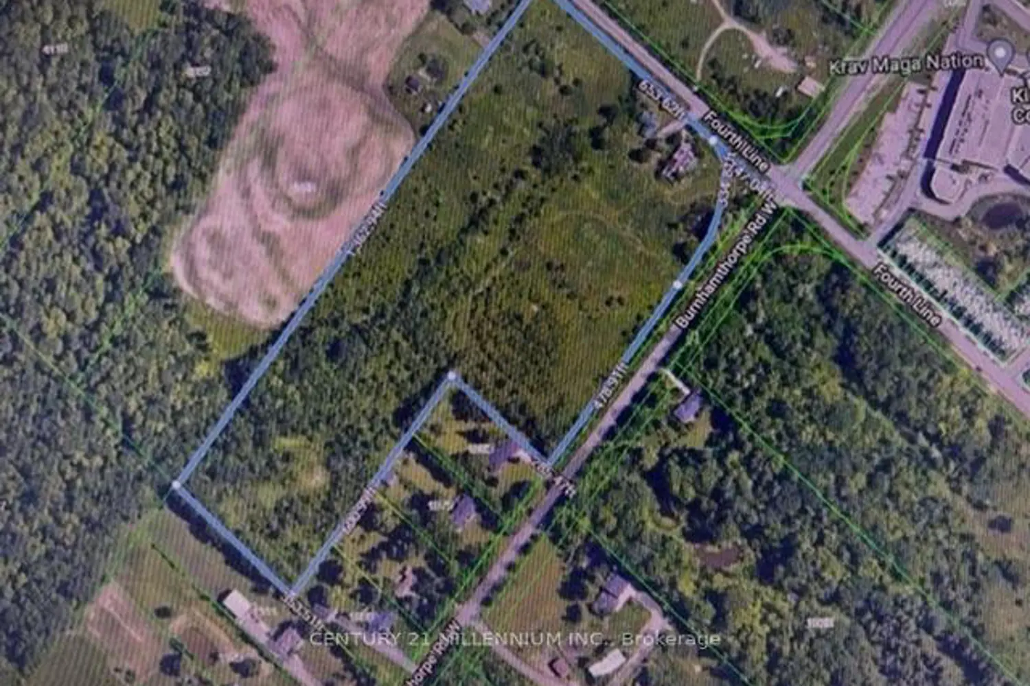 Additional image 3 of 4022 Fourth Line