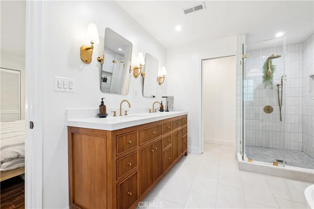 Additional image 117 of 4590 Ensenada Drive, Woodland Hills, CA 91364