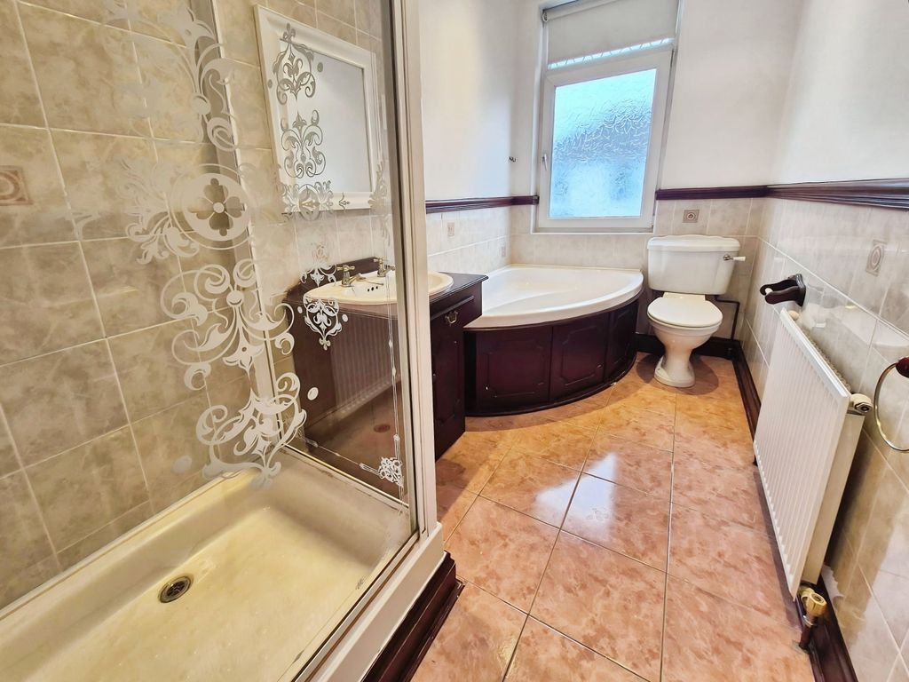 Additional image 8 of 3 bed terraced house to rentOak Street, Newport NP19