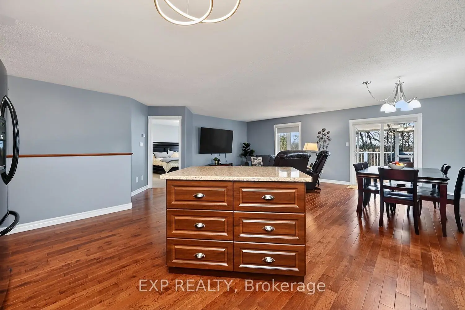 Additional image 8 of 147 Raina Way