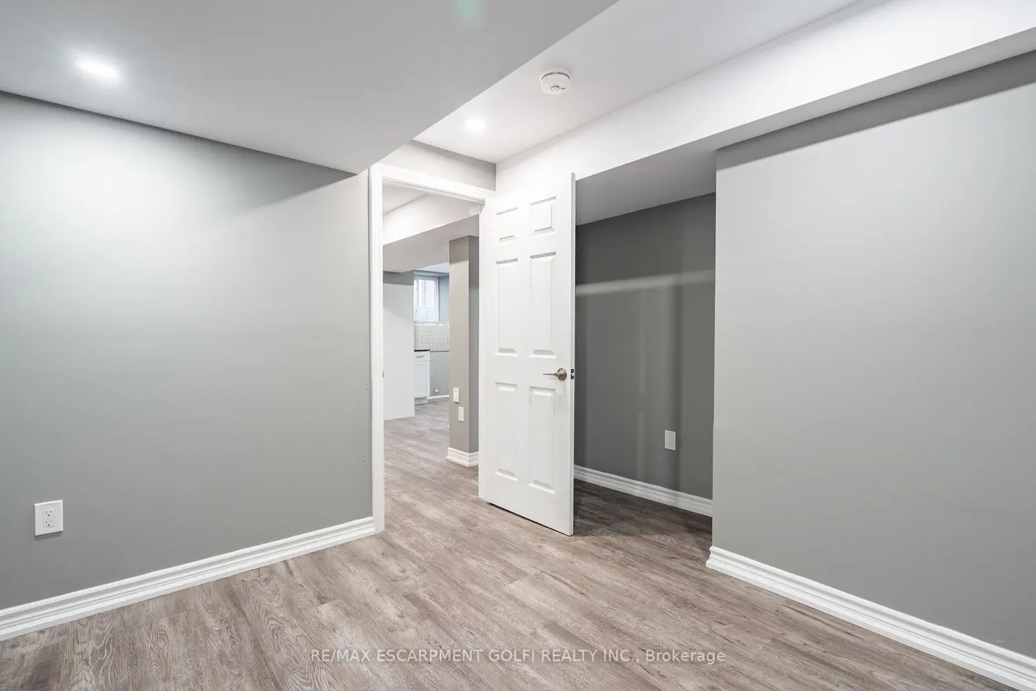 Additional image 17 of 8561 Dogwood Crescent