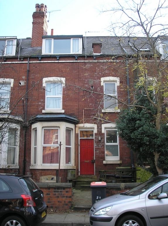 3 bed shared accommodation to rentRoyal Park Avenue, Hyde Park, Leeds LS6