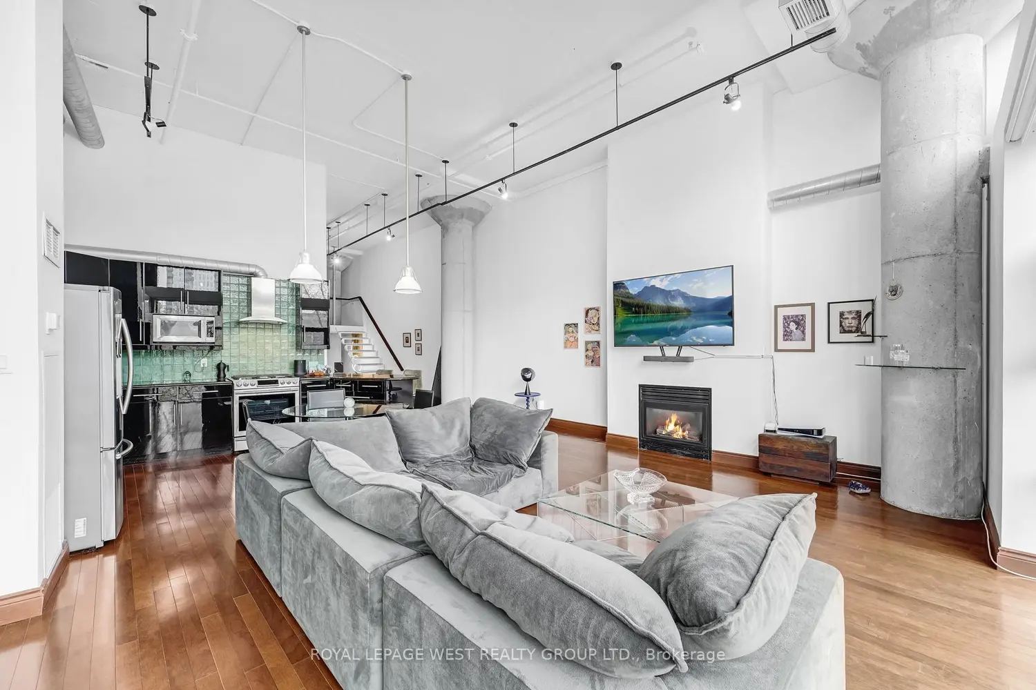 Additional image 5 of 90 Sumach Street #416