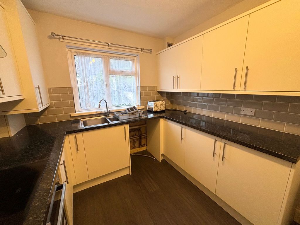 Additional image 7 of 2 bed flat to rentRowan Close, Mountain Ash CF45