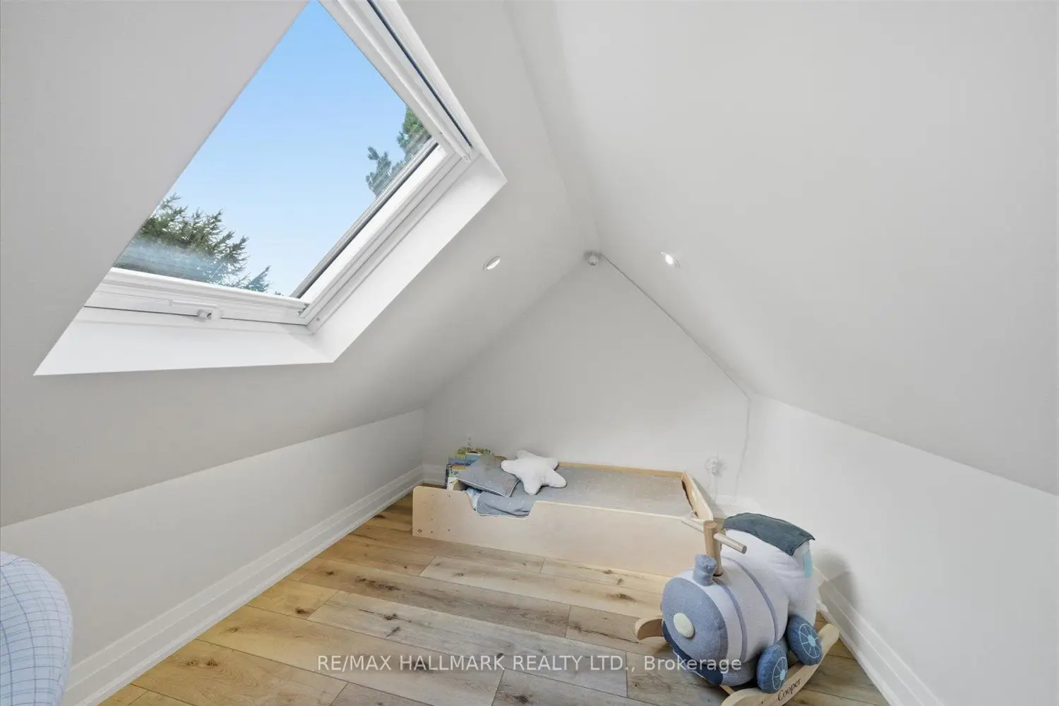 Additional image 8 of 12 Glenn Court