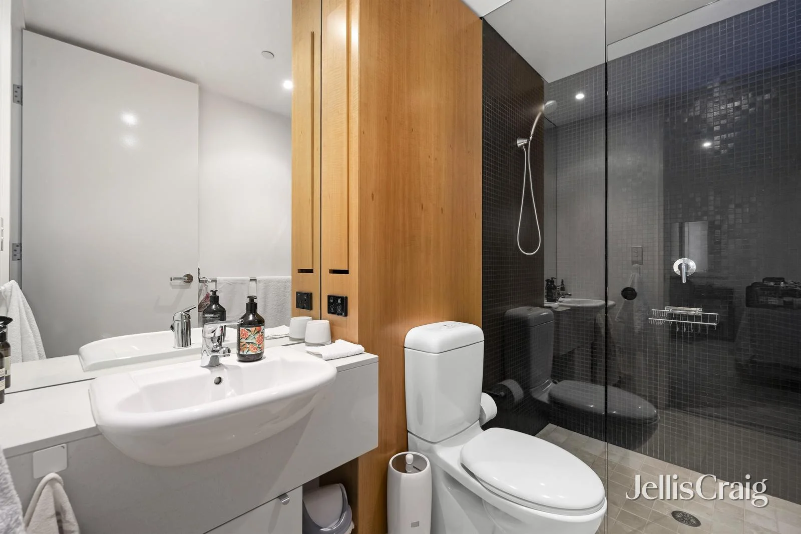 Additional image 10 of 27/95 Rouse Street, Port Melbourne VIC 3207