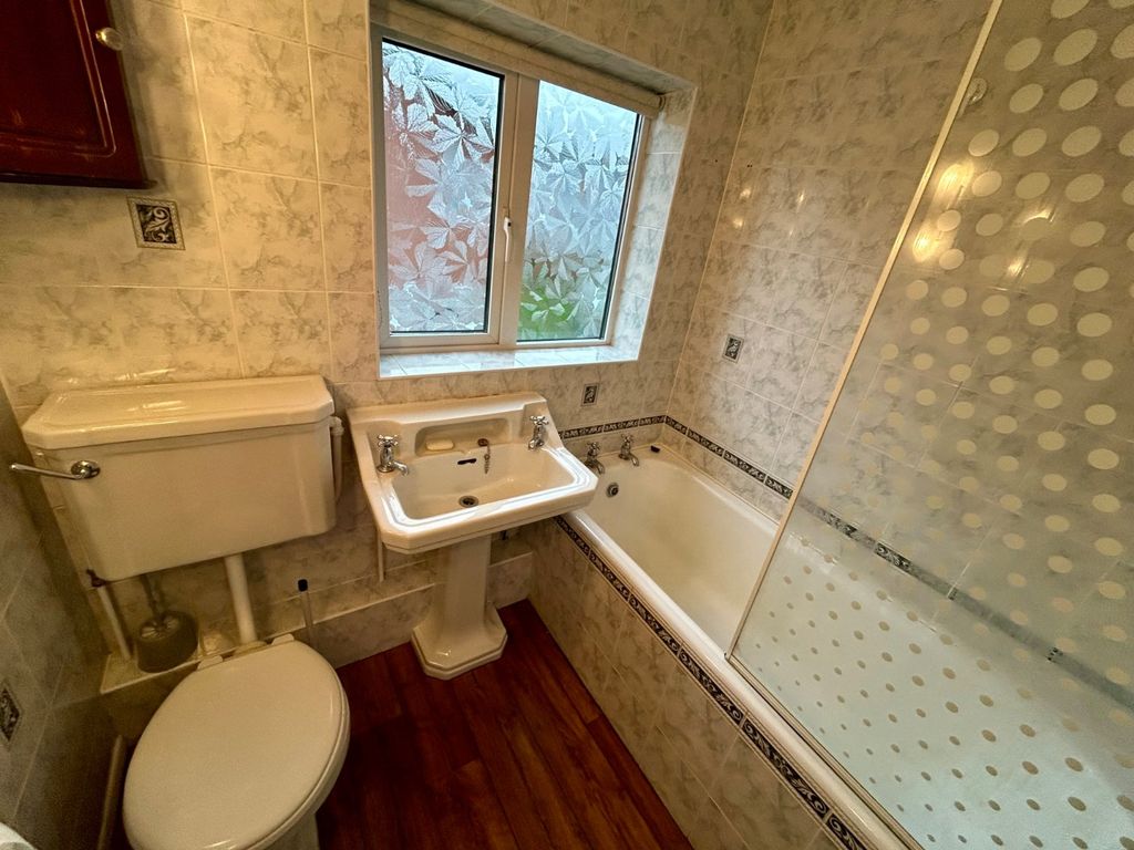 Additional image 12 of 3 bed detached house to rentMilford Road, Newtown, Powys SY16