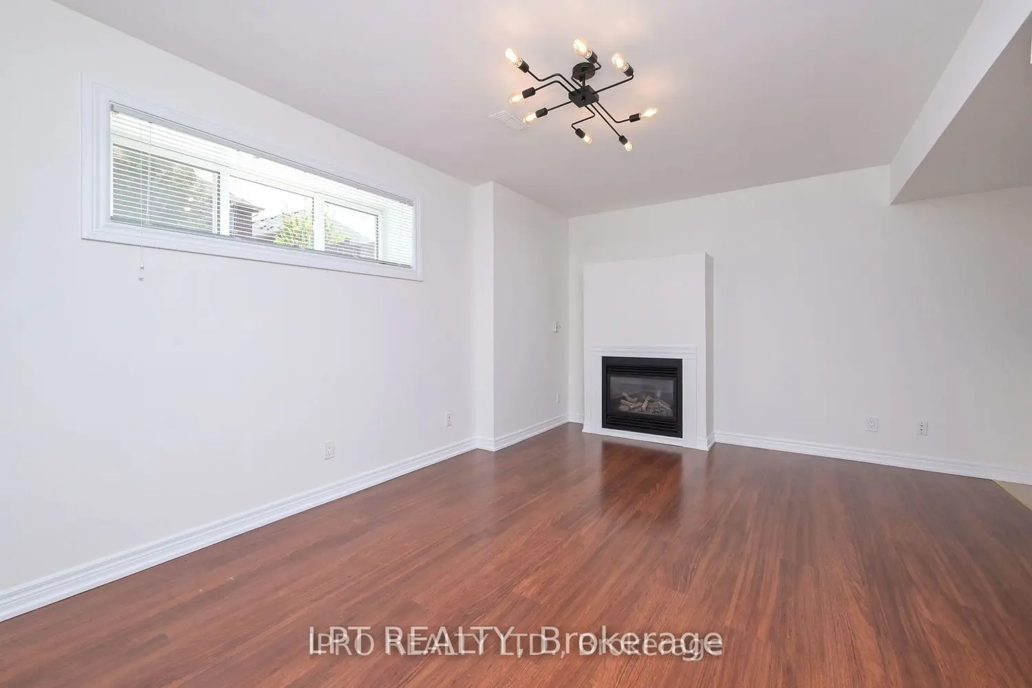 Additional image 16 of 19 Terrastone Court