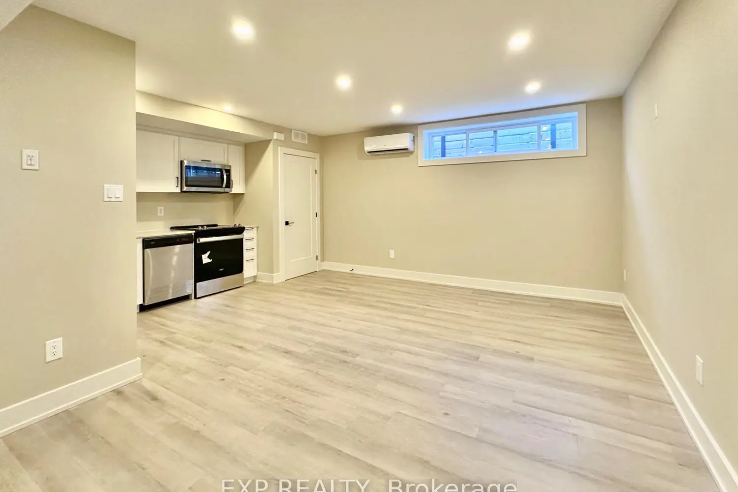 Additional image 12 of 25 O'meara Street A + B