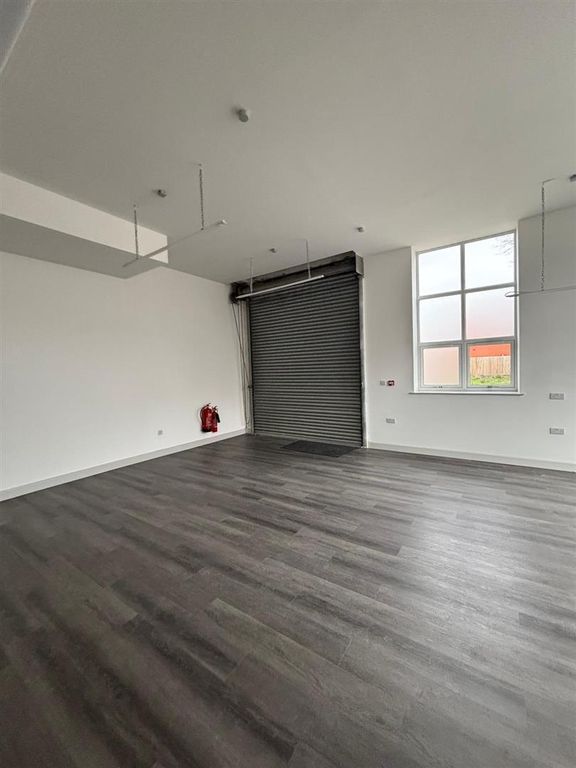 Additional image 8 of 25 bed block of flats to rentSedgley Road West, Tipton DY4