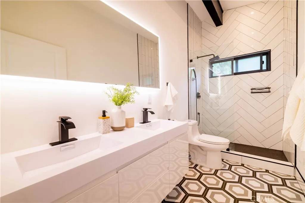 Additional image 25 of 4300 Camello Road, Woodland Hills, CA 91364