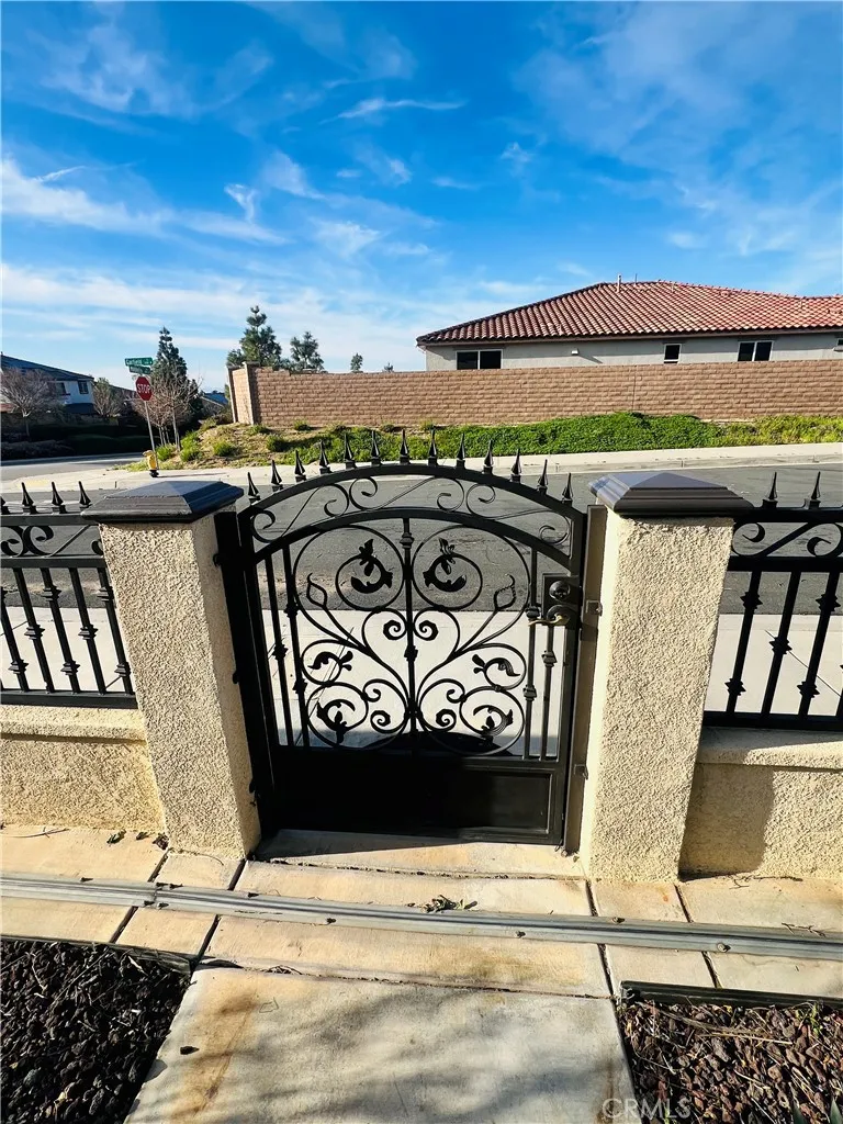 Additional image 99 of 3258 Garfield Street, San Bernardino, CA 92407