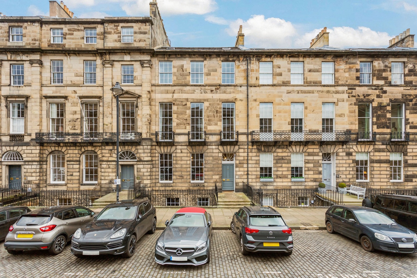 5 Bed Terraced House, Great King Street, EH3, N1 7GU