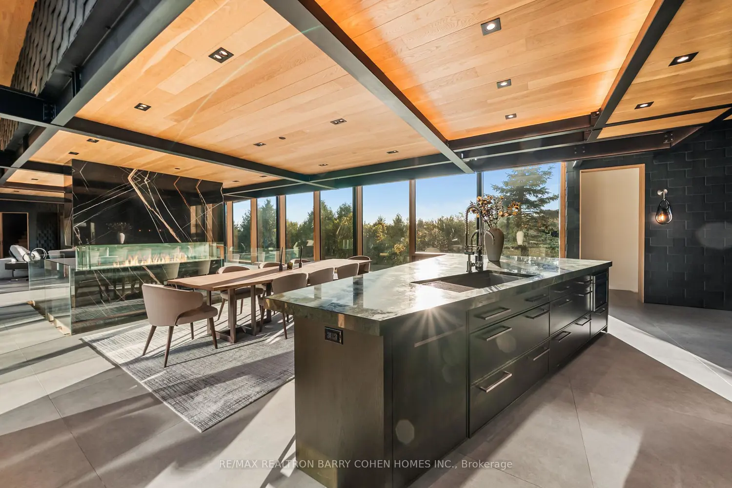 Additional image 7 of 18754 Heart Lake Road