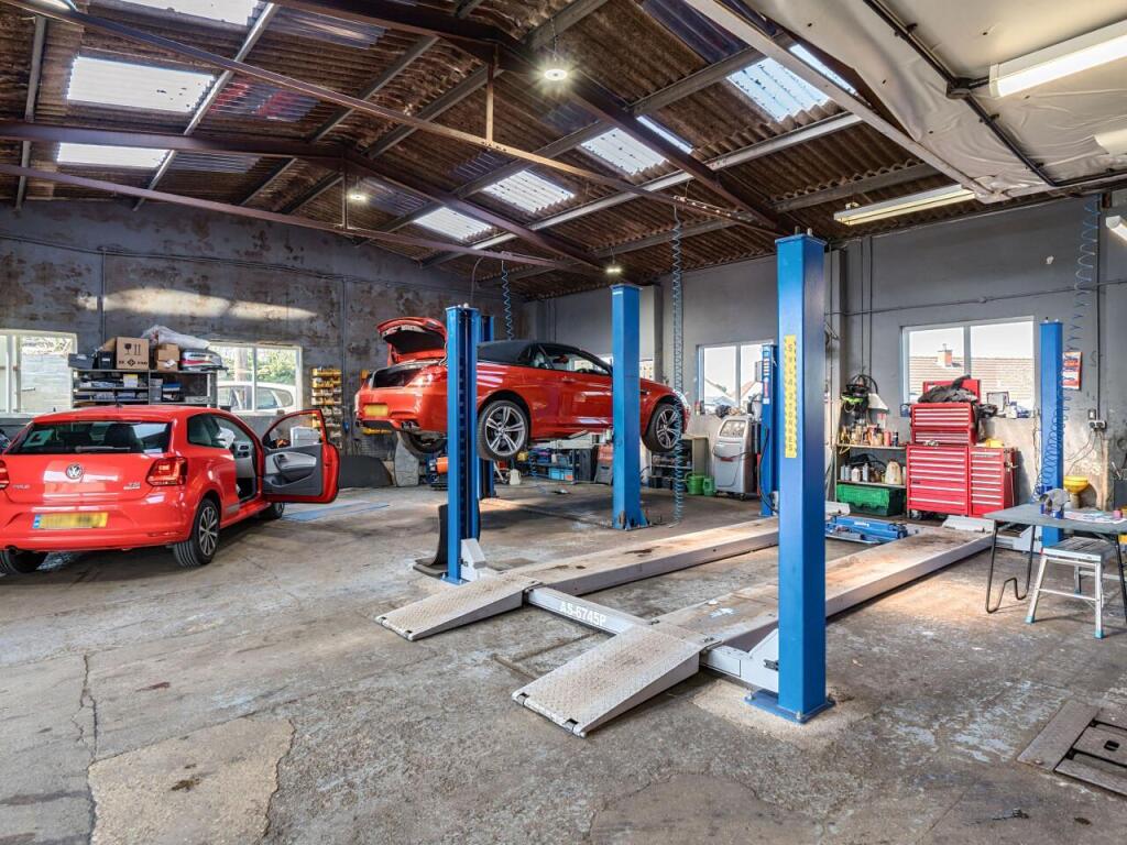 Additional image 4 of East Chinnock, Yeovil