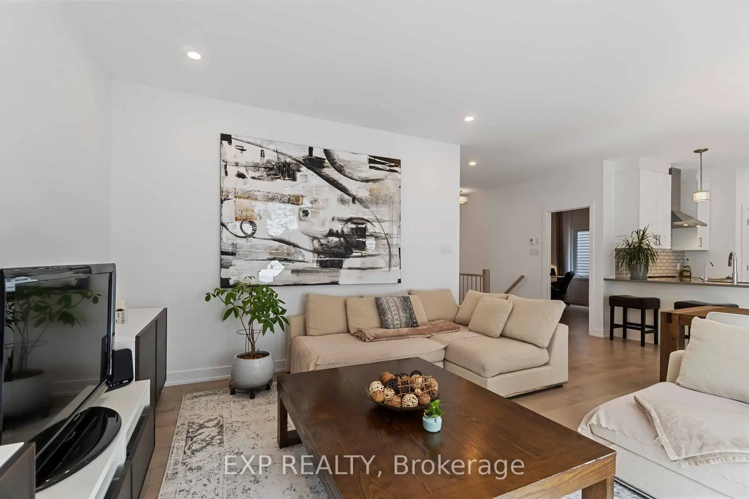 Additional image 8 of 394 Dore Street