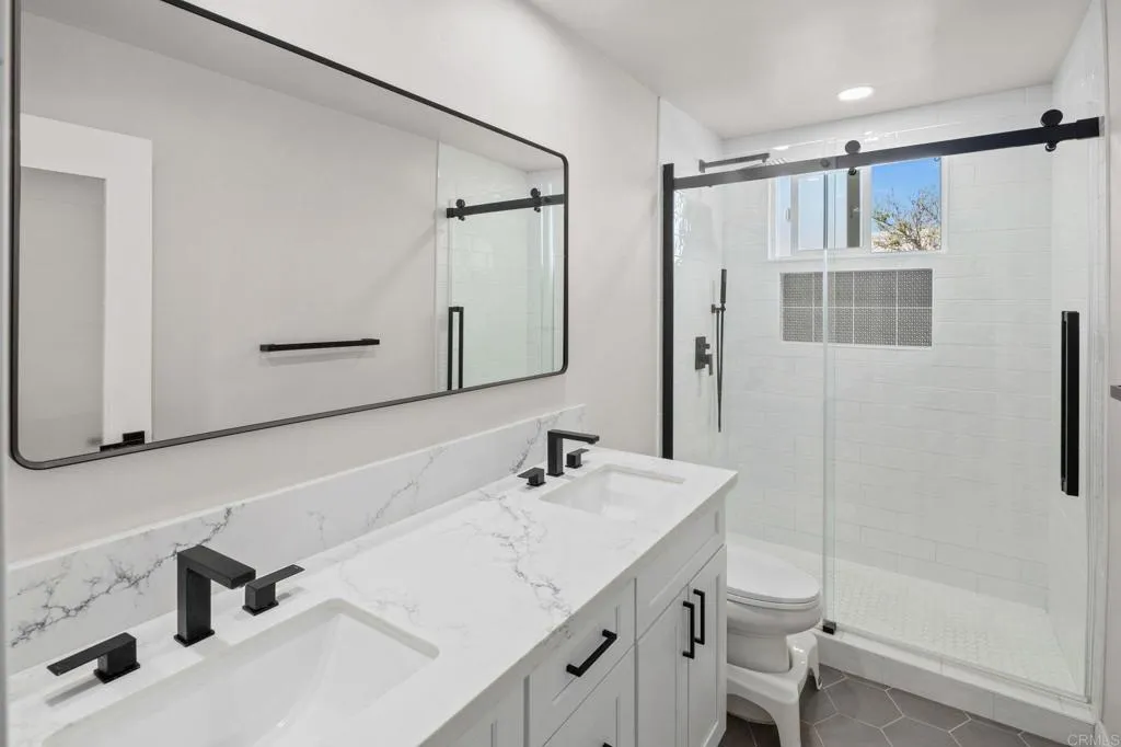 Additional image 35 of 527 Mynah Place, Vista, CA 92083