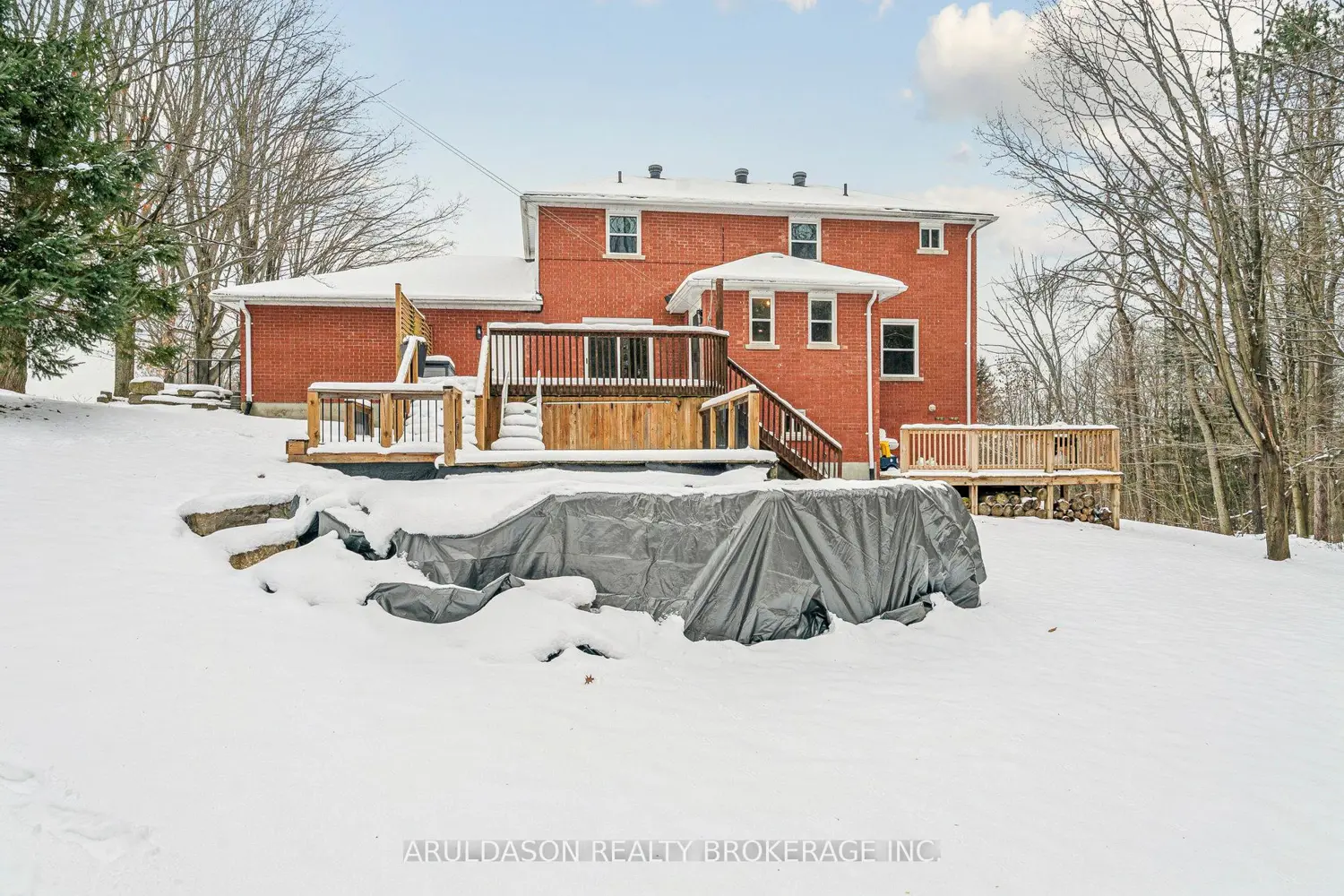 Additional image 18 of 602 Scarlett Line