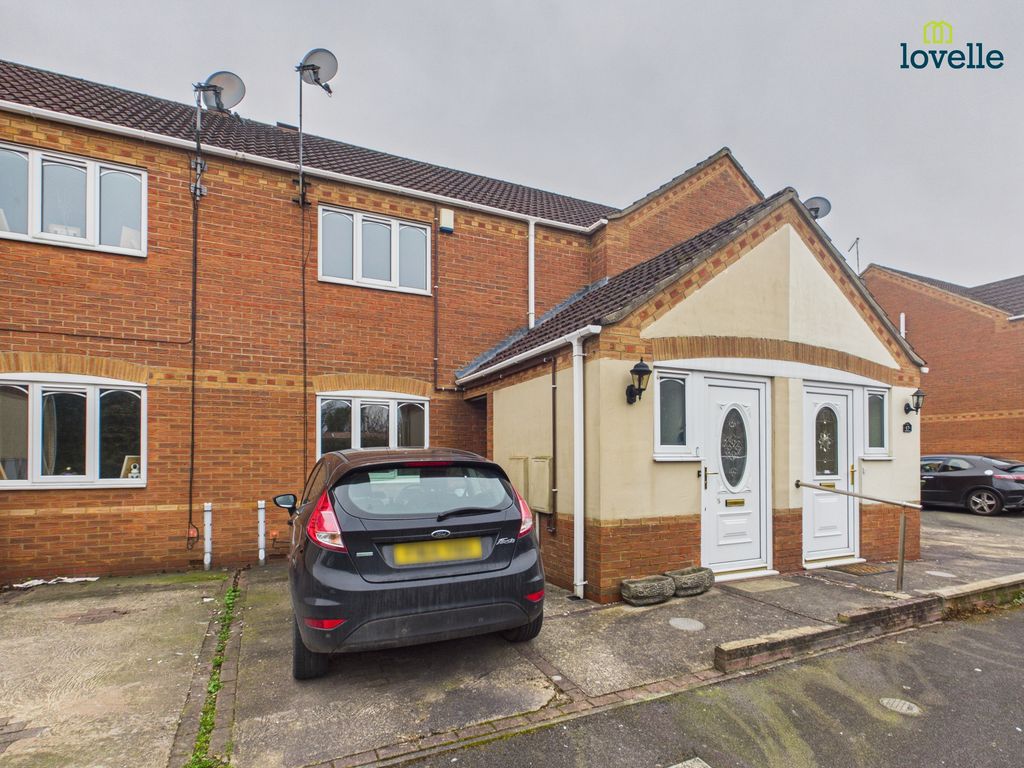 2 bed terraced house to rentVagarth Close, Barton-Upon-Humber DN18