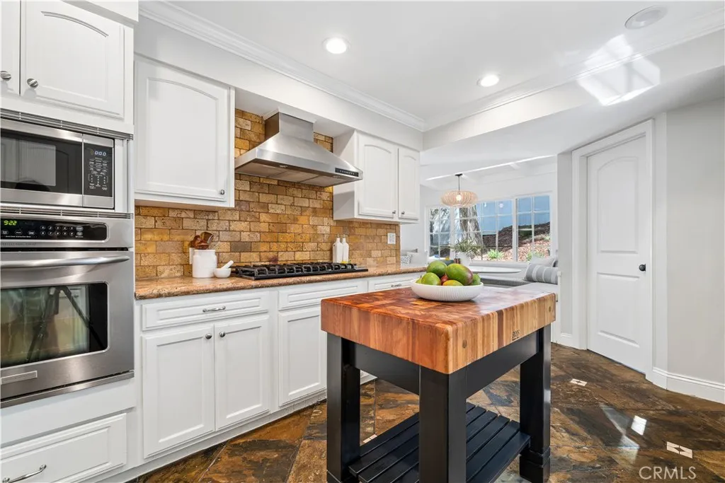 Additional image 99 of 4590 Ensenada Drive, Woodland Hills, CA 91364