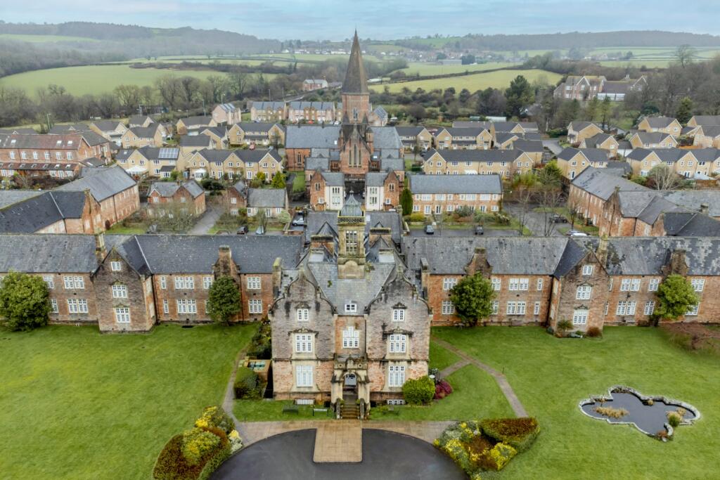 Additional image 14 of Lower Chapel Court, South Horrington Village