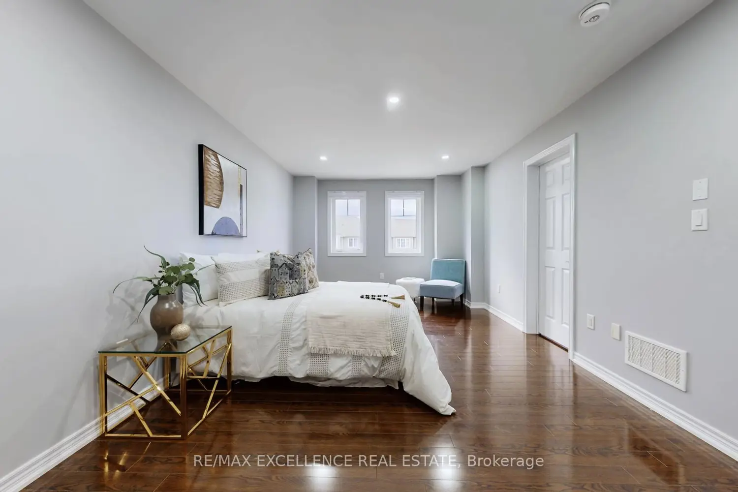 Additional image 12 of 25 Vinewood Road