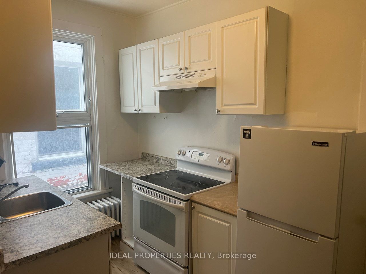 Additional image 3 of 1-277 Bronson Avenue, Ottawa, ON, K1R 6H7