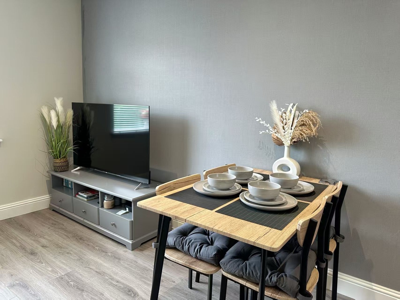 Additional image 24 of 2 Bed Flat, Saughton Gardens, EH12, N1 7GU