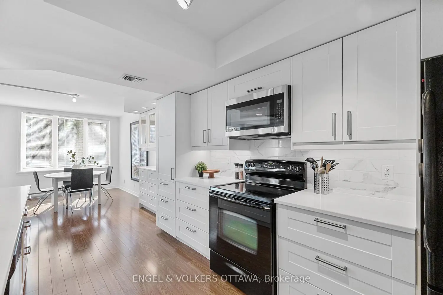 Additional image 4 of 205 Somerset Street 206
