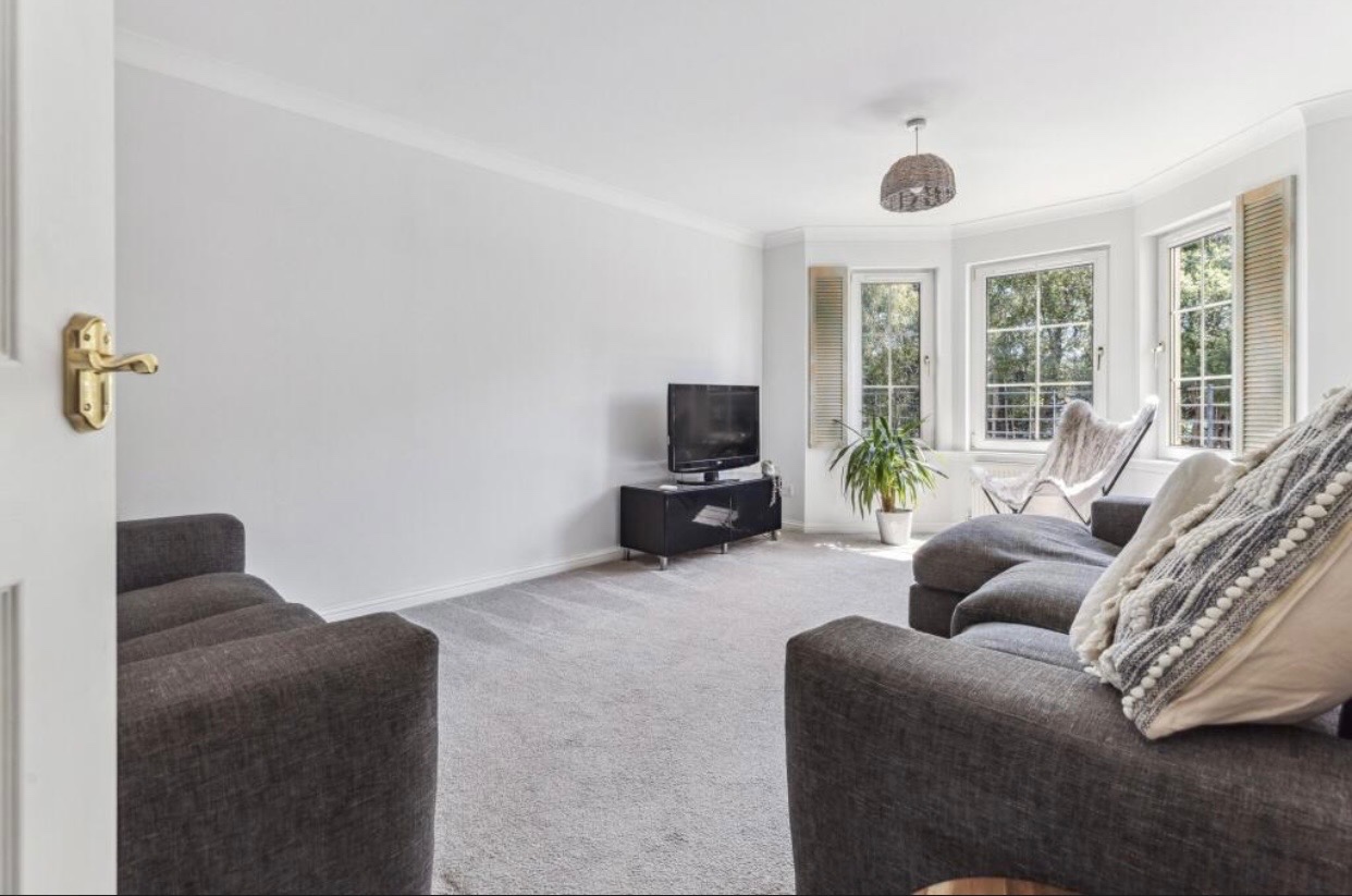 Additional image 2 of 2 Bed Flat, Branklyn Court, G13, N1 7GU