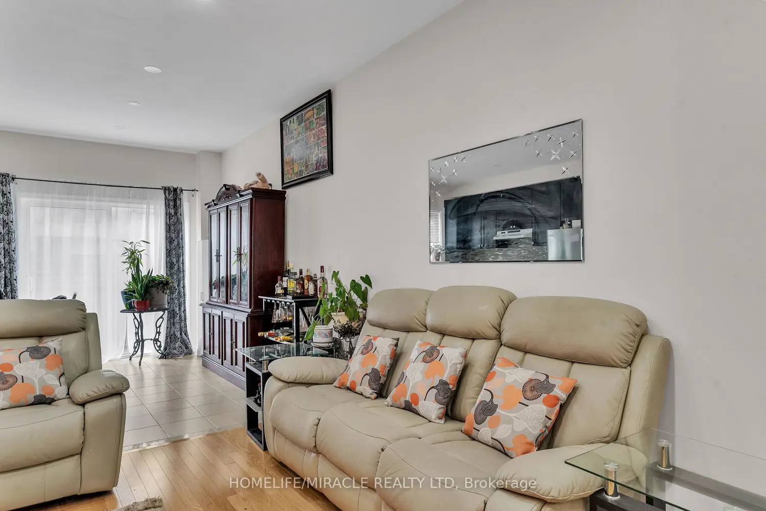 Additional image 13 of 13 Yately Street