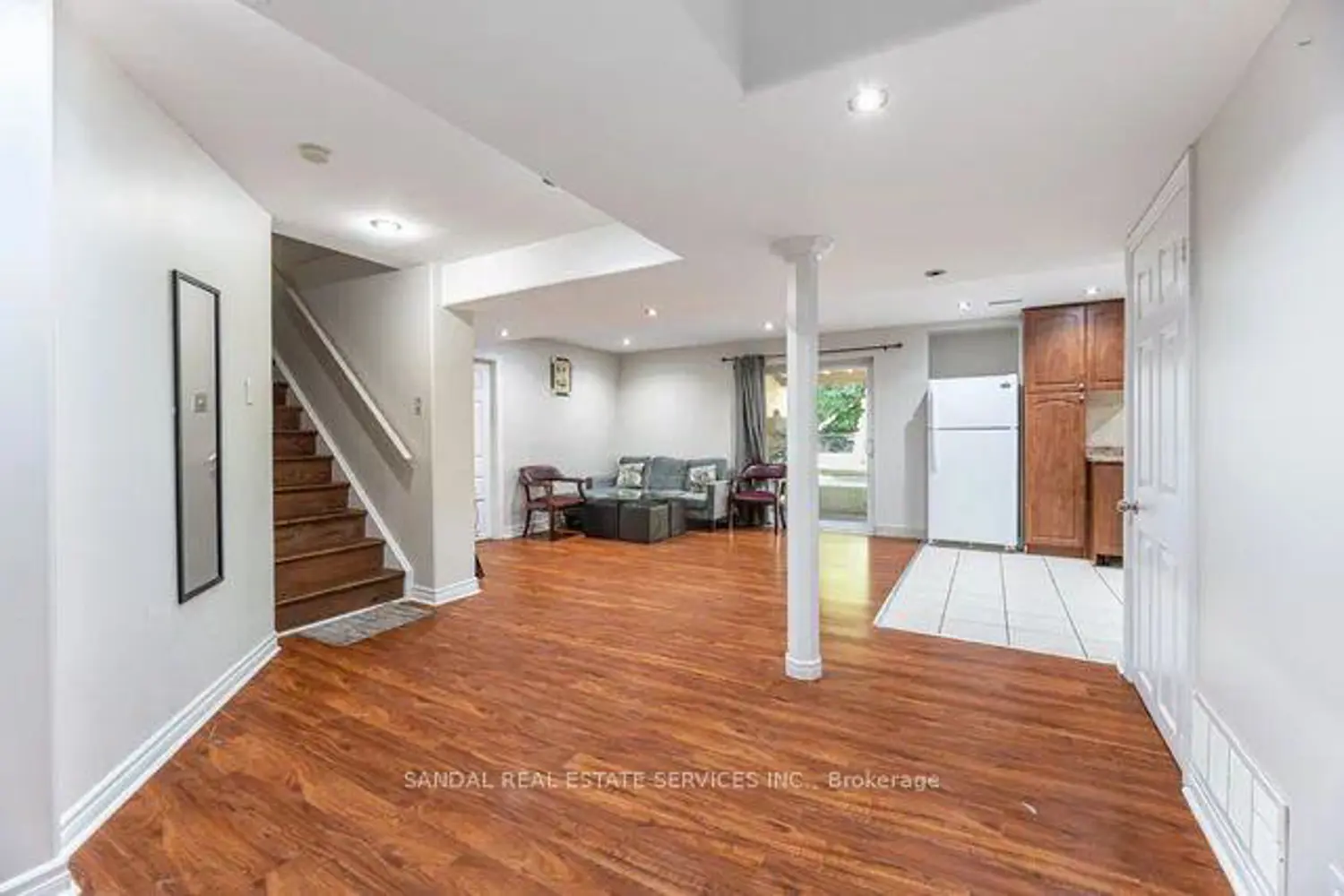 Additional image 14 of 16 Vision Way