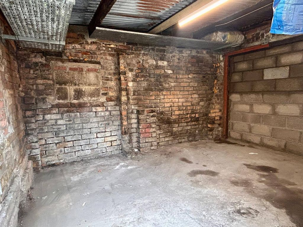 Additional image 17 of 4 bed terraced house to rentTydraw Street, Port Talbot SA13