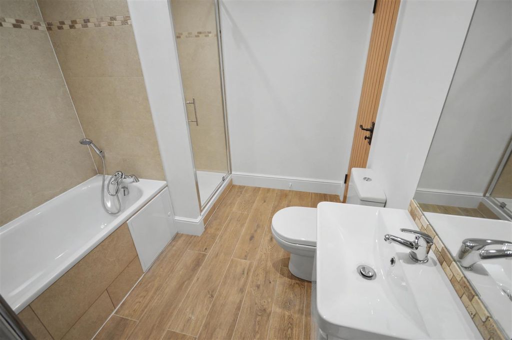 Additional image 15 of 3 bed barn conversion to rentHardwick Road, Wellingborough NN8