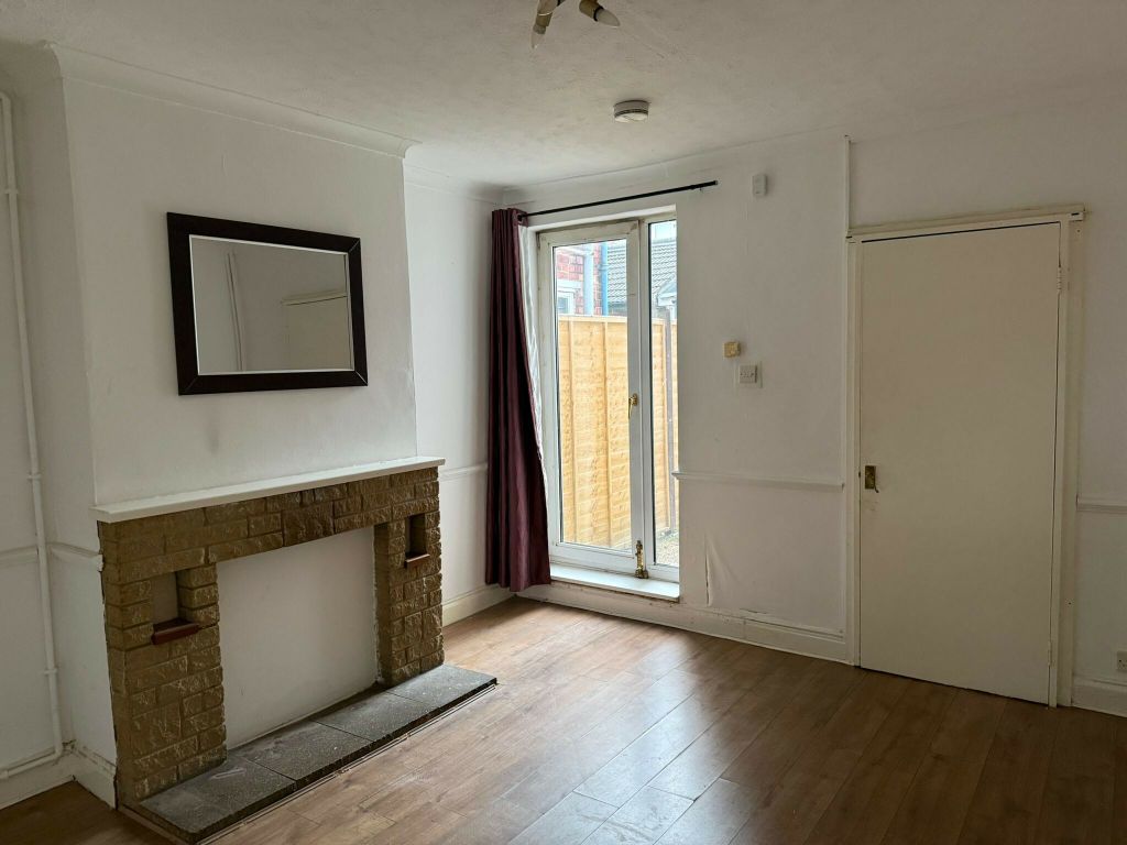 Additional image 4 of 2 bed terraced house to rentRosebery Street, Kettering NN16