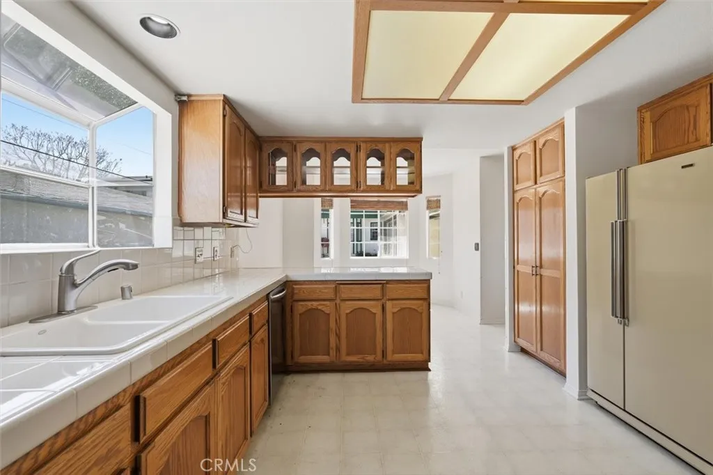 Additional image 10 of 2106 Dufour Avenue Unit 1, Redondo Beach, CA 90278