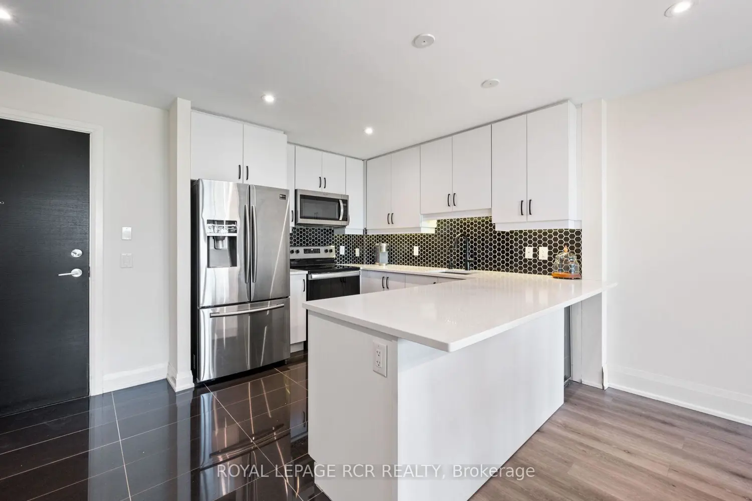 Additional image 8 of 65 Yorkland Boulevard 107