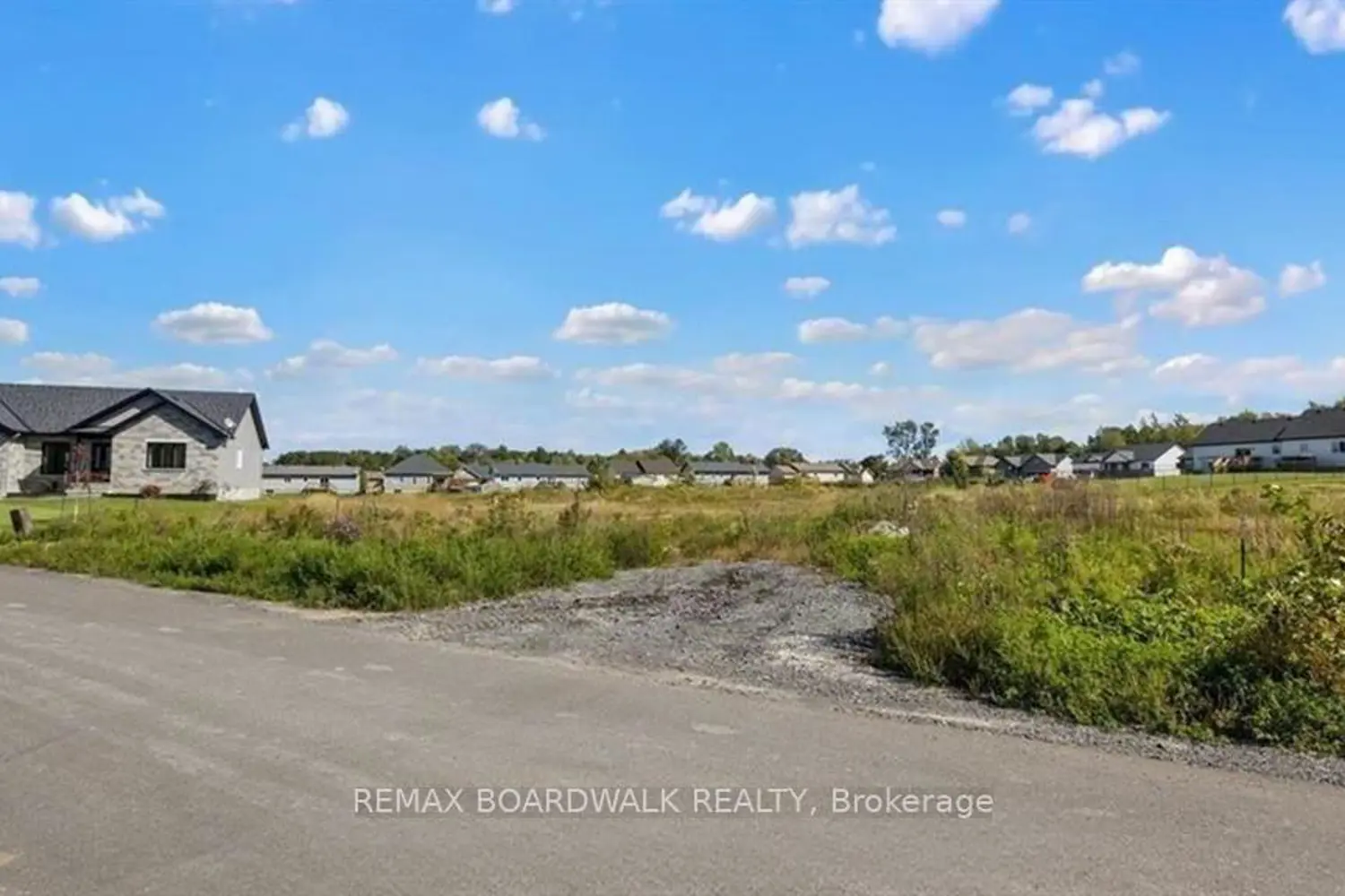 Additional image 7 of 289 Roxanne Street