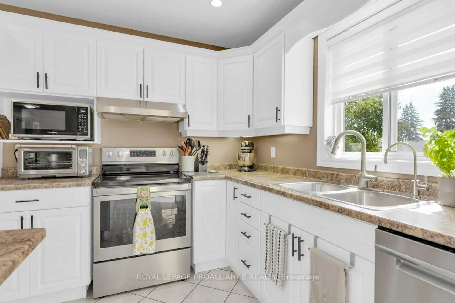 Additional image 7 of 12 Stonegate Crescent