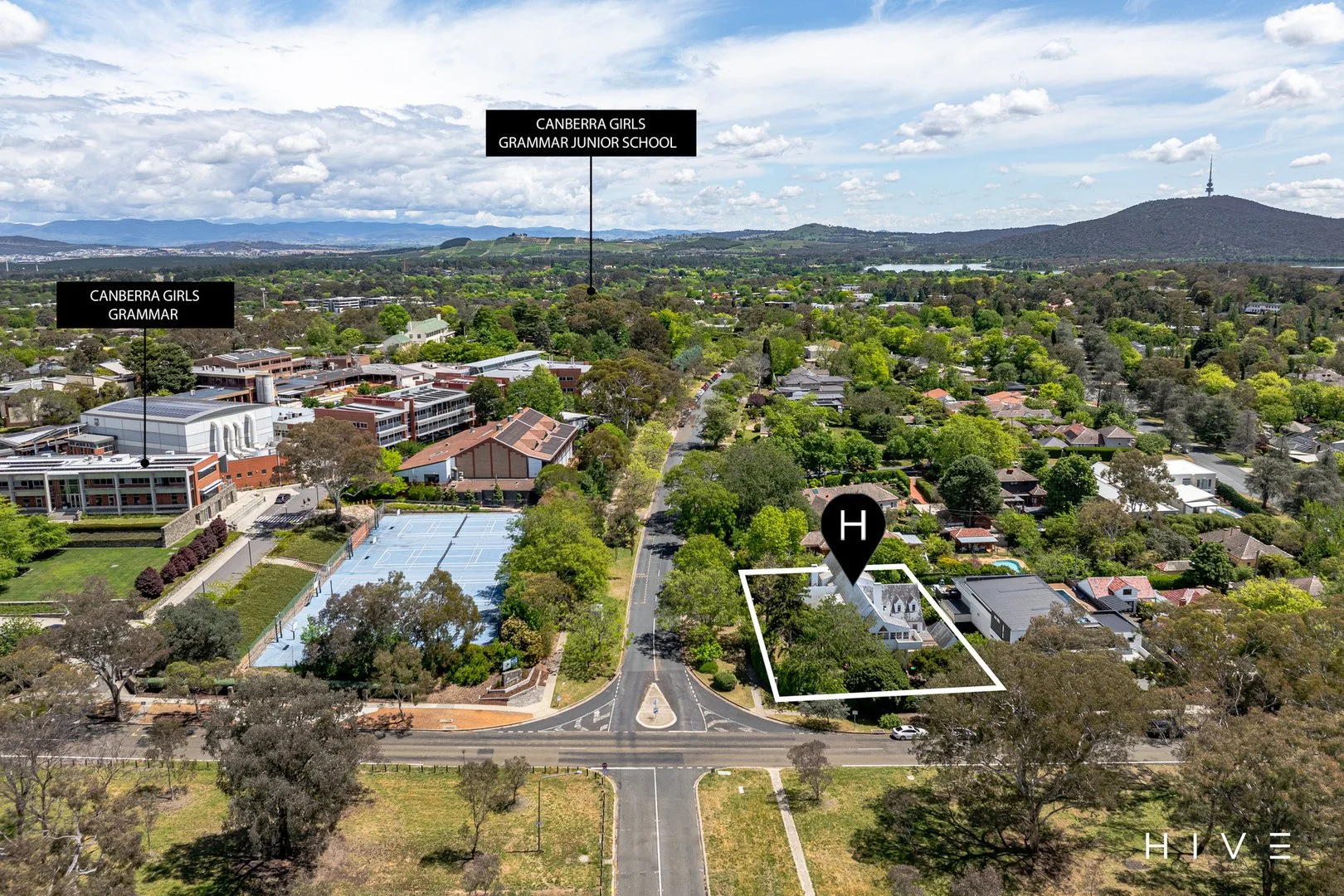 36 Melbourne Avenue, Deakin ACT 2600