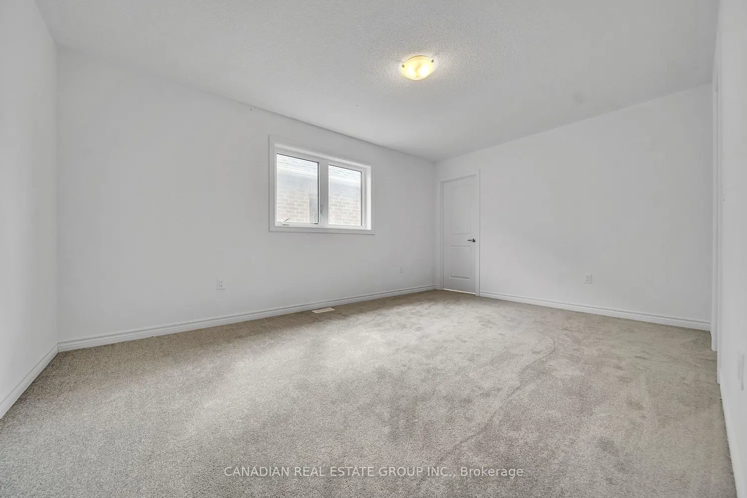 Additional image 9 of 436 Vandusen Avenue