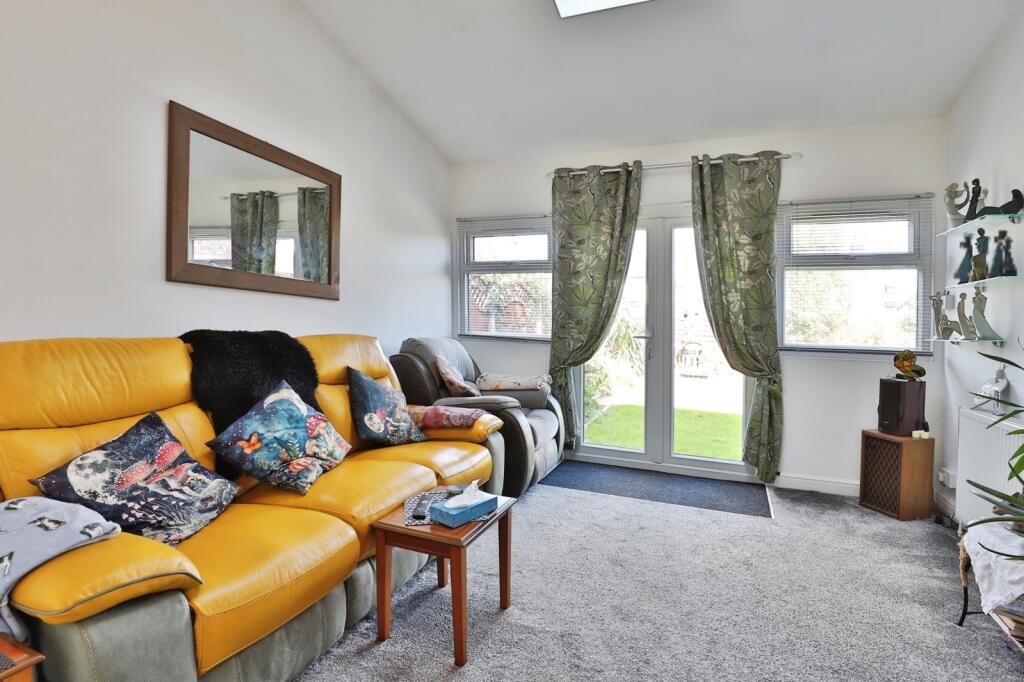 Additional image 8 of Hood Crescent, WALLISDOWN, Bournemouth, Dorset, BH10