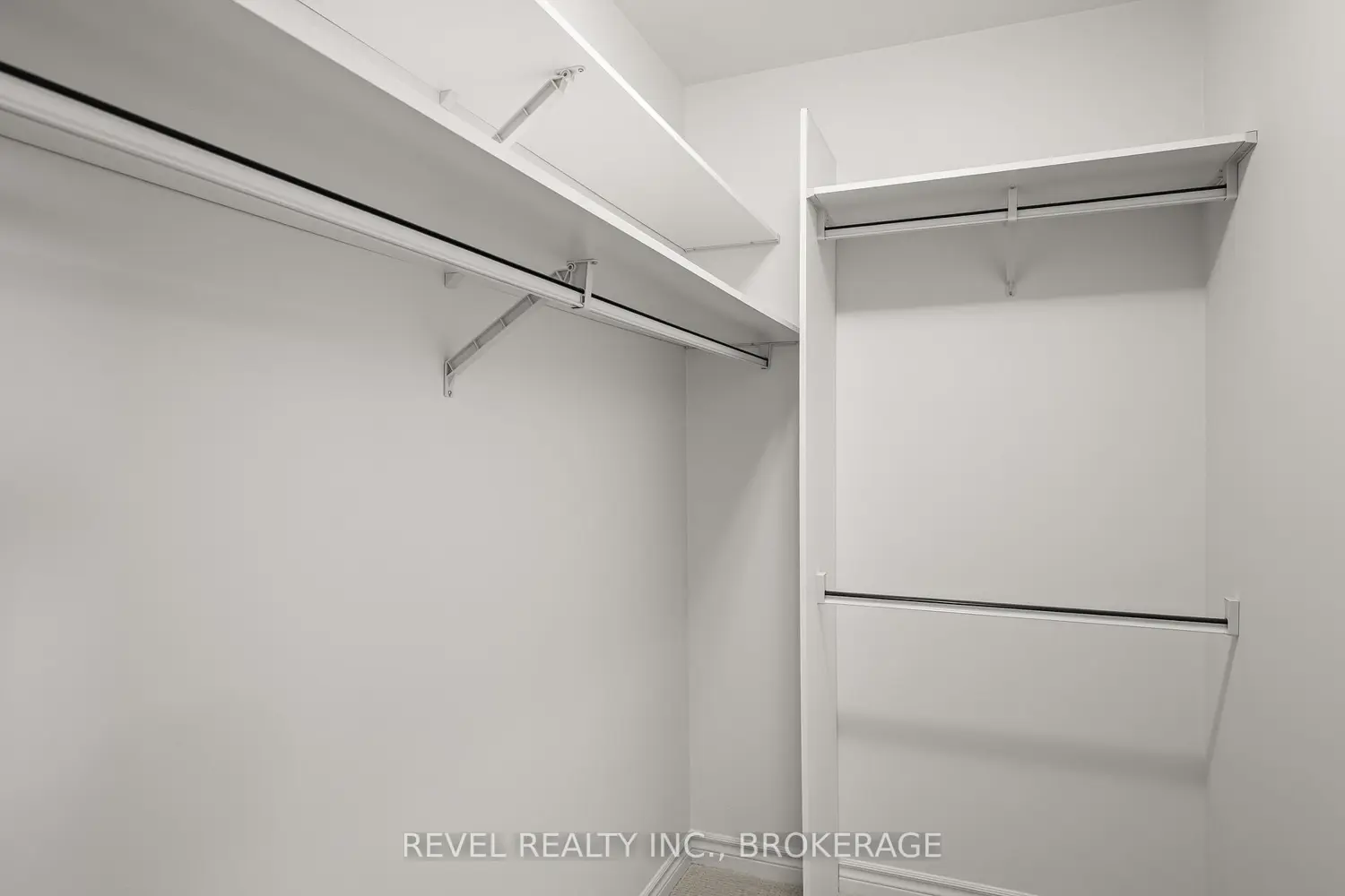 Additional image 10 of 1413 Demers Avenue